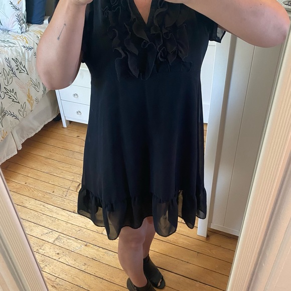 H&M | Black babydoll dress. Size Small. - Picture 4 of 9